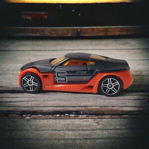 Symbolic 5 Mattel Hot Wheels Die Cast Collectable Car Model NO BOX Vintage